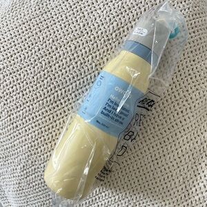 NWT Owala Freesip Twist 18oz in Sunny Daze